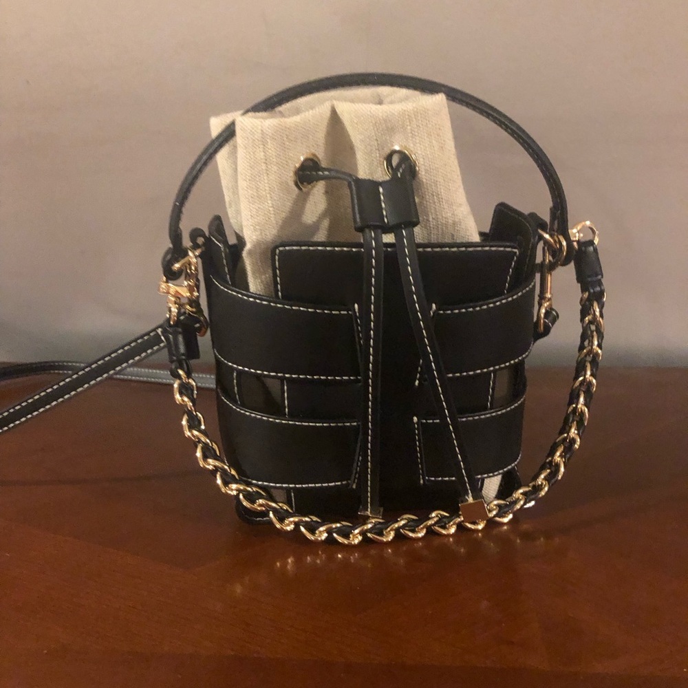 H&M Black Mini Bucket Bag with Cream Canvas Insert - Picture 2 of 9